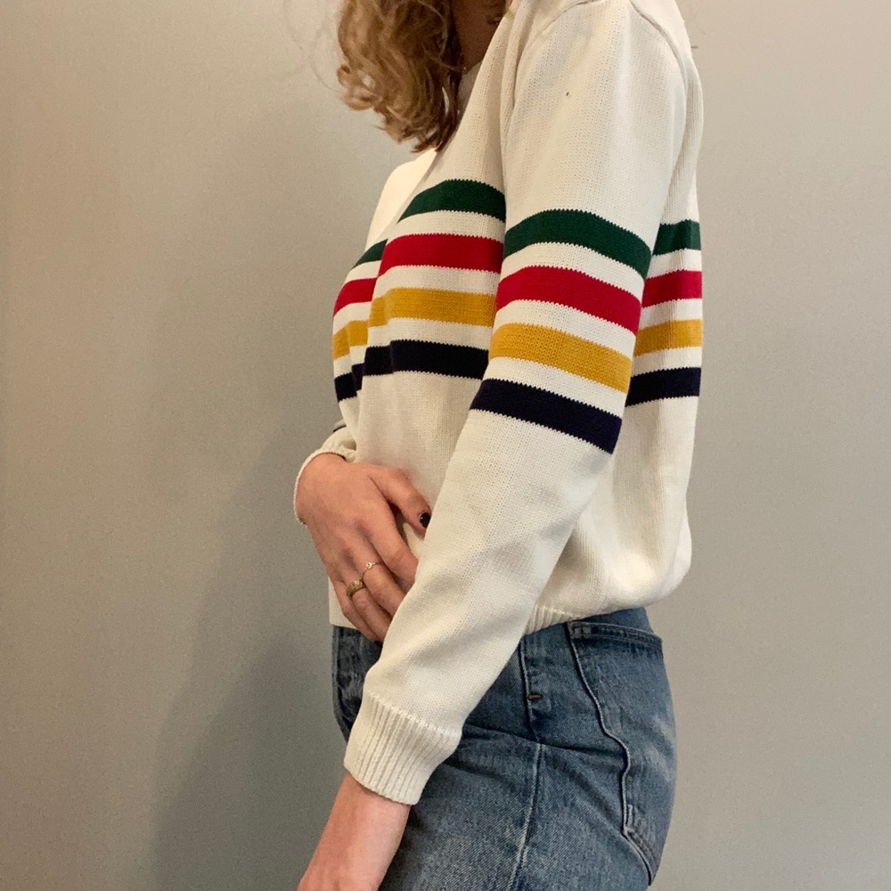 Brandy Melville Sweater